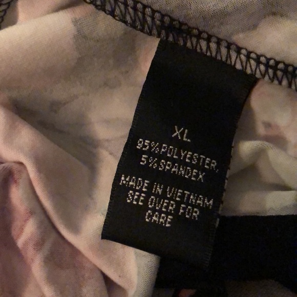 IZ Byer faux wrap rose dress . Size XL. Euc - Picture 10 of 10